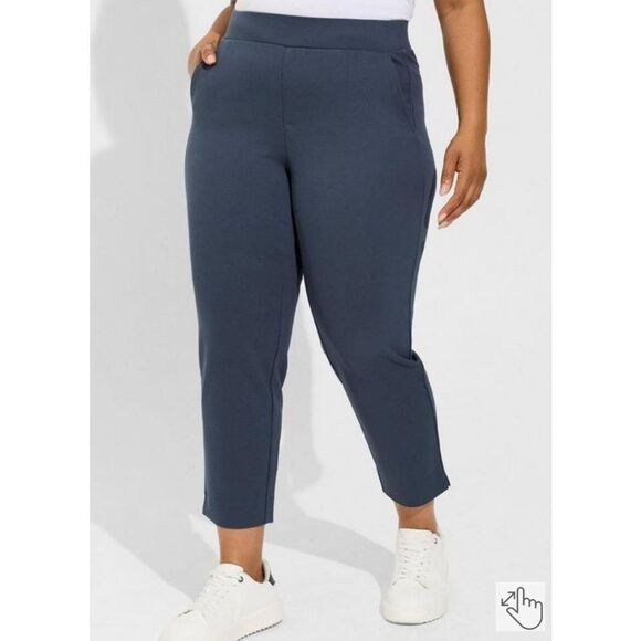 Torrid Pull-On Relaxed Taper Studio Luxe Ponte High-Rise Pants 2X -Tall - Picture 2 of 5